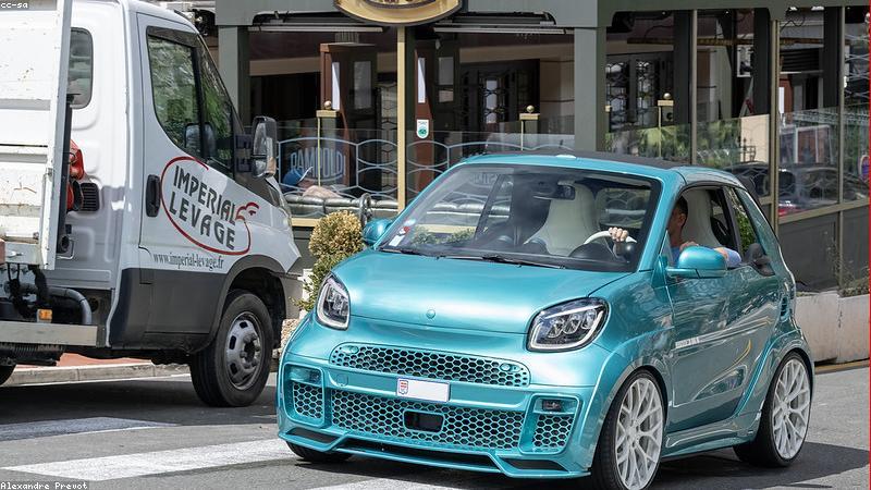 Dụng cụ chỉnh hình thông minh tích hợp cảm biến