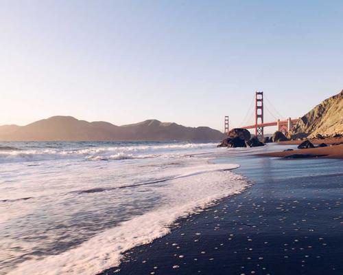 Phân tử nano carbon chống đạn