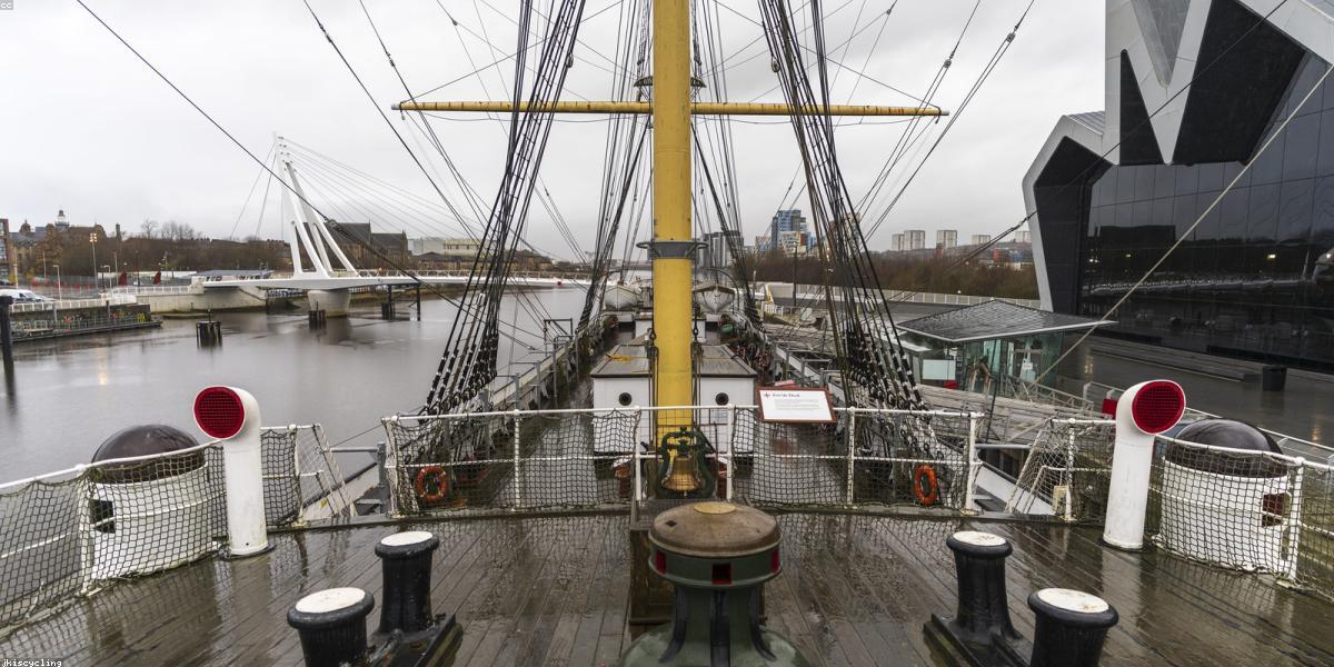 Tàu vận tải container