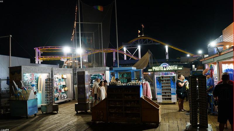 Cửa hàng đĩa than