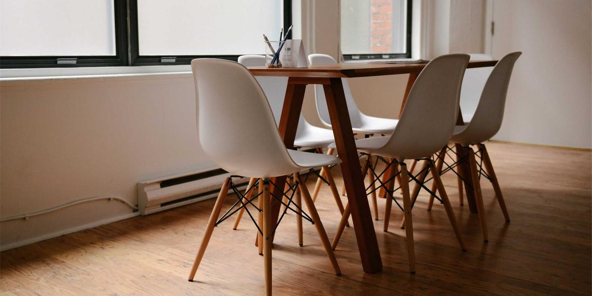 Hyper-Immersive Auction Experience