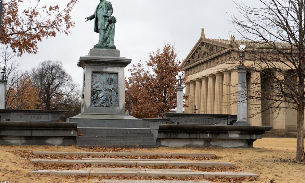 Tượng phong thủy mạ vàng tinh xảo