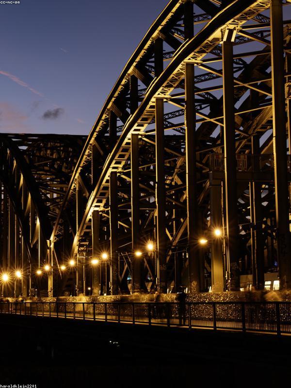 Ánh sáng giờ vàng