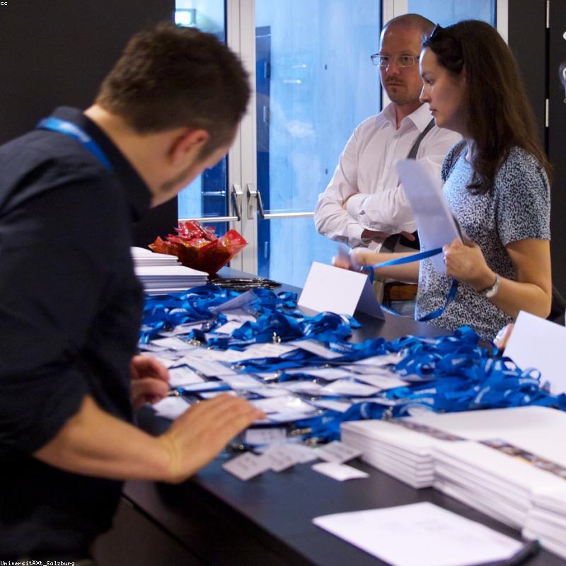 Kem trị mụn La Roche-Posay Effaclar Duo+M