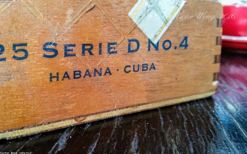 Thưởng thức xì gà Cuba cao cấp tại CigarLounge VN