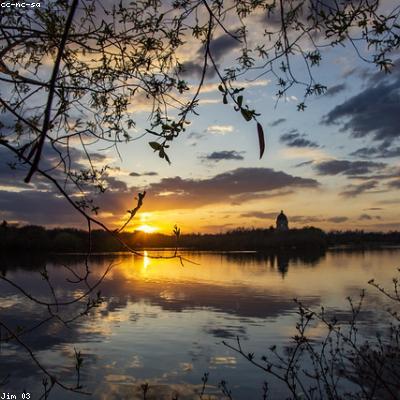 Hoàng Hôn Phố Thị