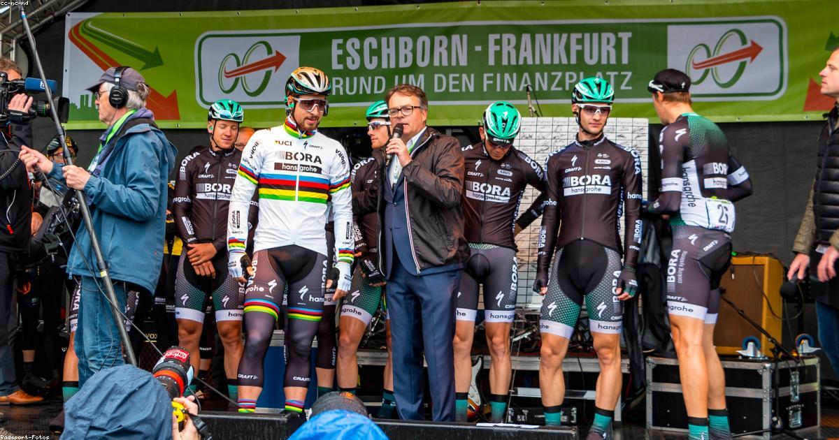 Bọc răng sứ thẩm mỹ bảo tồn