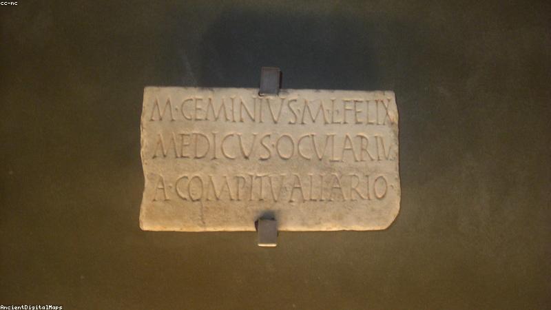 Kiểm tra tròng kính chống ánh sáng xanh