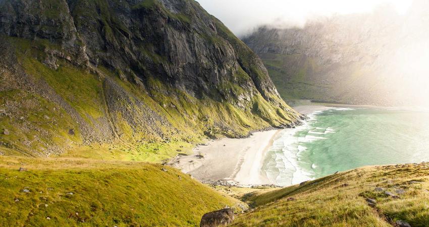 Cắm trại biển đêm