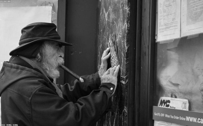 Cấu trúc tàn và khói của Partagas Serie D No. 4