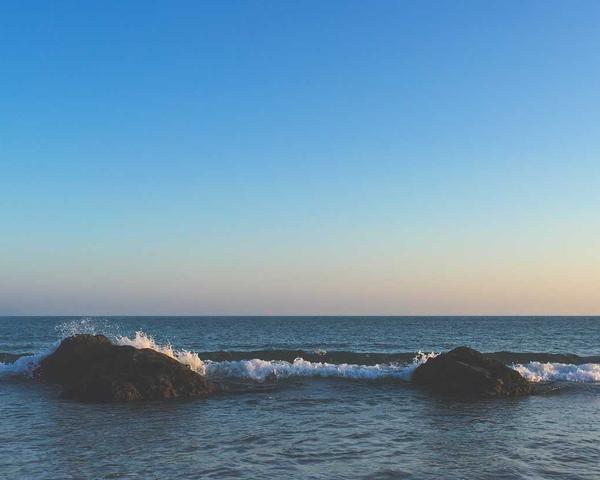 Bề mặt bạc 925 siêu thực