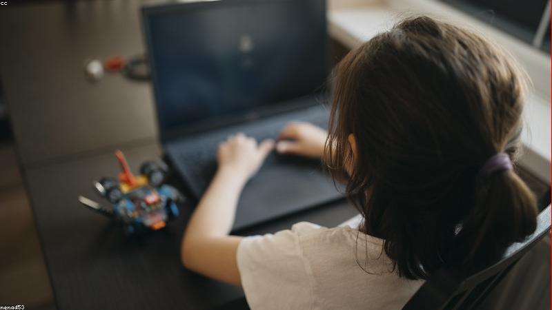 Ứng dụng AR trên bảng thông minh