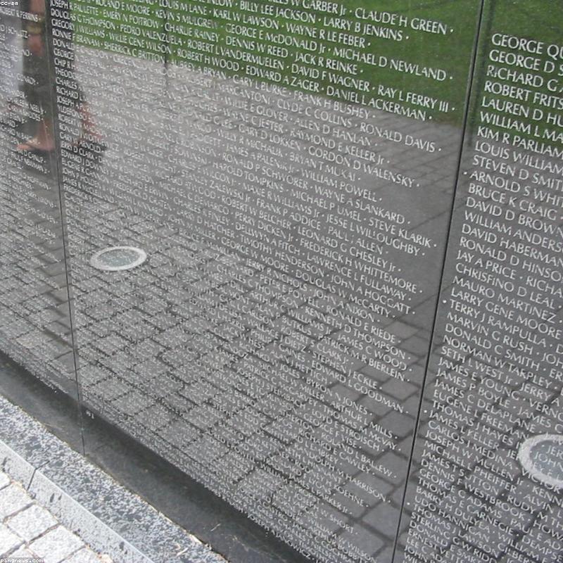 Áo Dài Lụa Bảo Lộc Cách Tân