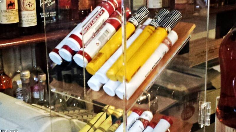 Hộp giữ ẩm xì gà cao cấp tại CigarLounge VN