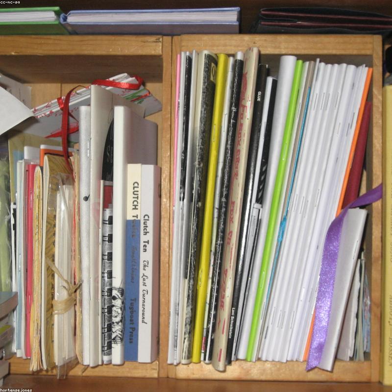 Kệ sách mini để bàn lắp ghép