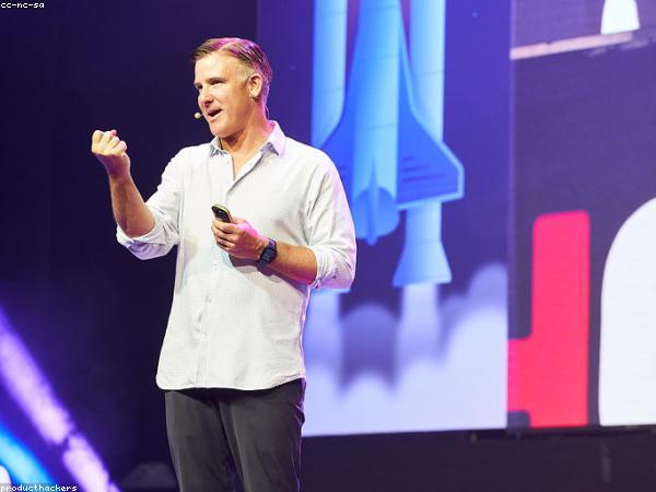 Phân tích dữ liệu AI