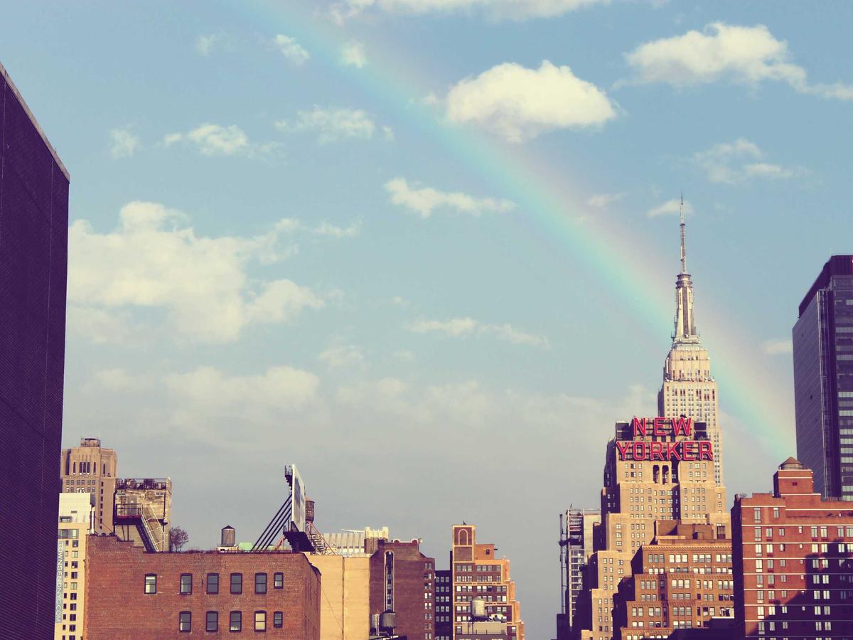 Nanoparticle Aesthetic 2026