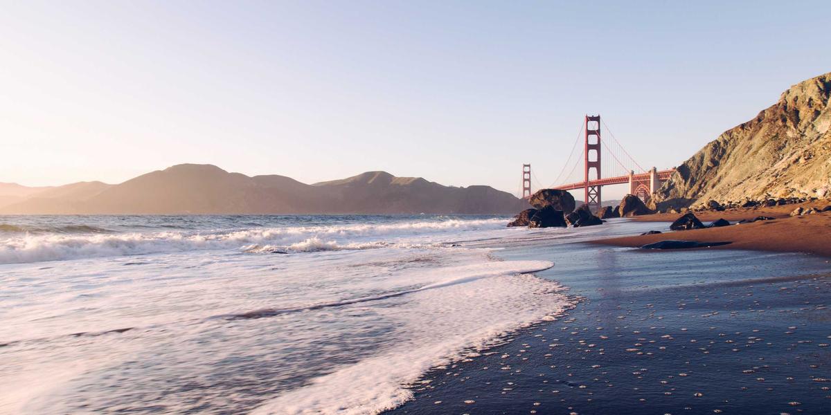 Phòng lab thiết kế hương liệu kẹo ngọt hiện đại 2026