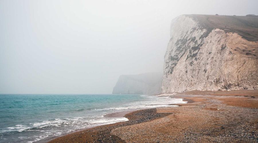 Luxury Dinner Table 2026