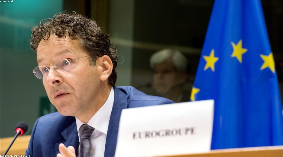 Vũ Hoàng Anh trong phòng thu âm