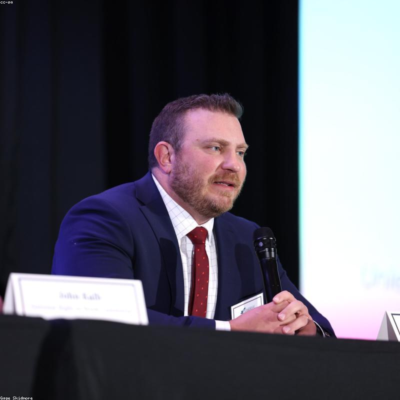 Kem Nền Estée Lauder Double Wear Stay-in-Place