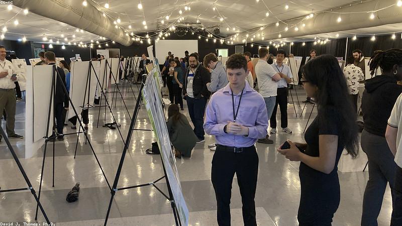 Nghiên cứu dược phẩm và cấu trúc hóa học