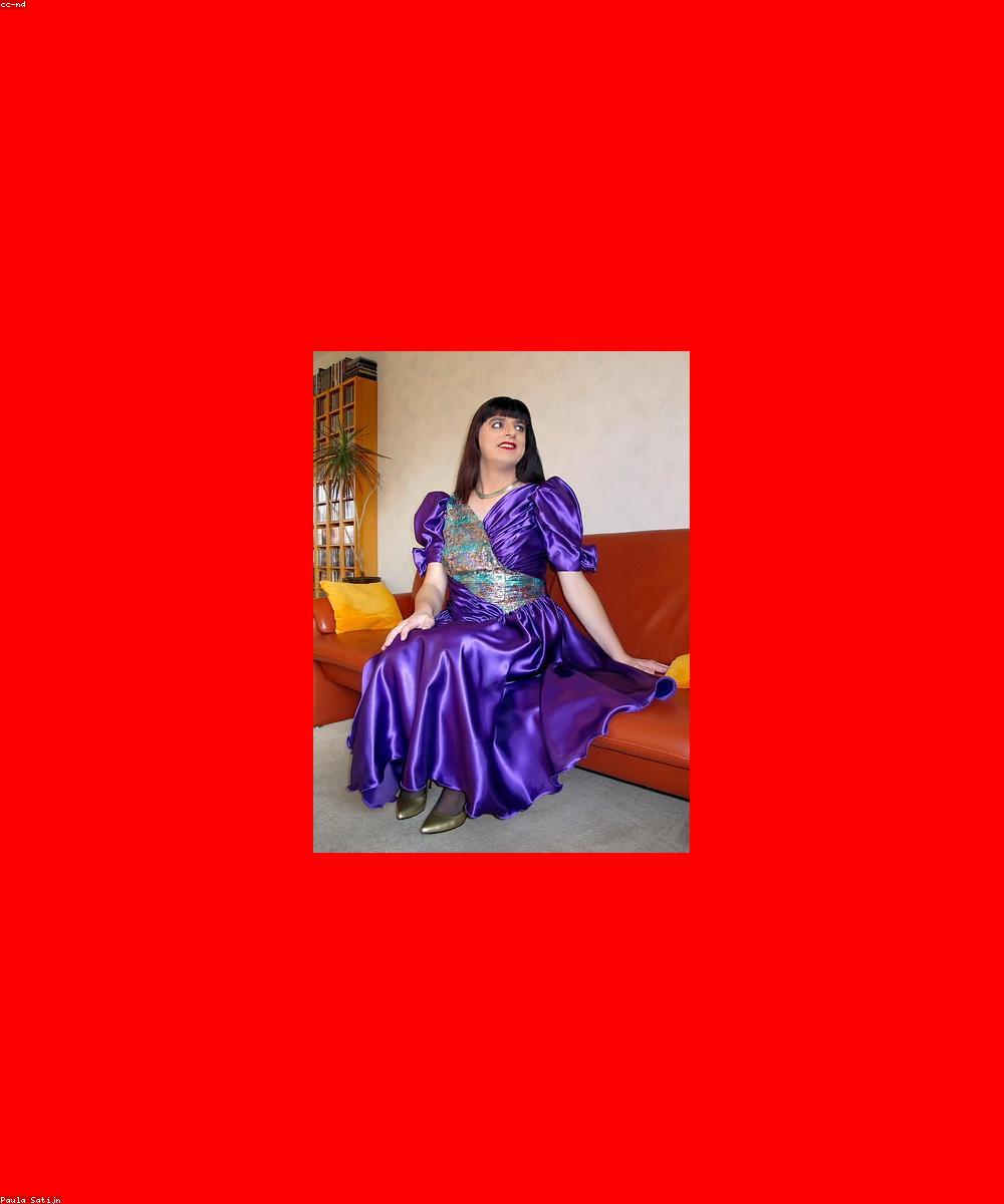 Váy cưới màu Champagne