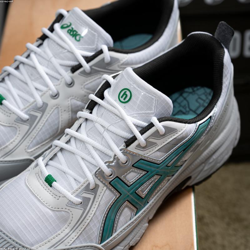 Gel giảm mụn kiểm soát dầu SVR Sebiaclear Active