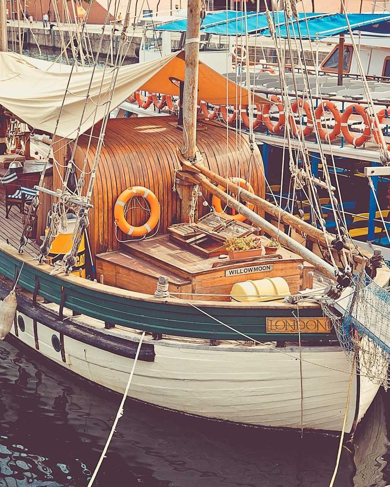 Thiết kế tiệc sang trọng