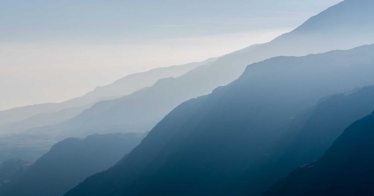 Phân tích lợi ích khi tham gia tour group cho dân bụi: Tiết kiệm chi phí hay trải nghiệm?