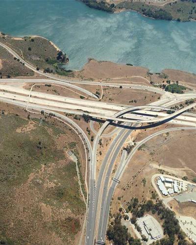 High Tech Wine Analysis 2026