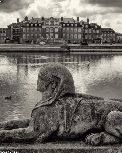 Chi tiết điêu khắc