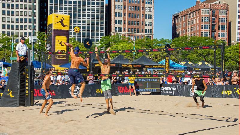 Máy hát đĩa than hiện đại