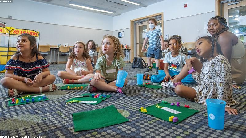 Lớp học ngoại ngữ tại trung tâm chuyên nghiệp