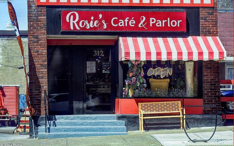 Modern female leader style