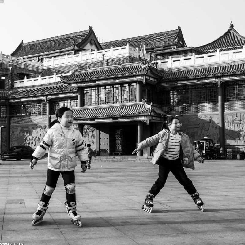 Bộ Đồ Hóa Trang Siêu Anh Hùng Cho Bé