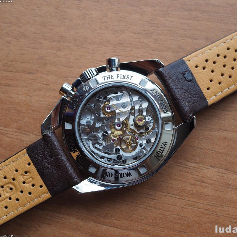 Omega Speedmaster Moonwatch