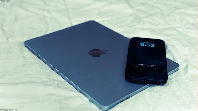 Dự đoán xu hướng ốp lưng iPhone 16 năm 2024