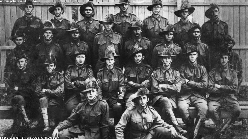 Du khách tham quan sau sự kiện