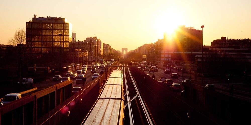 Trung tâm điều hành kinh doanh thông minh 2026