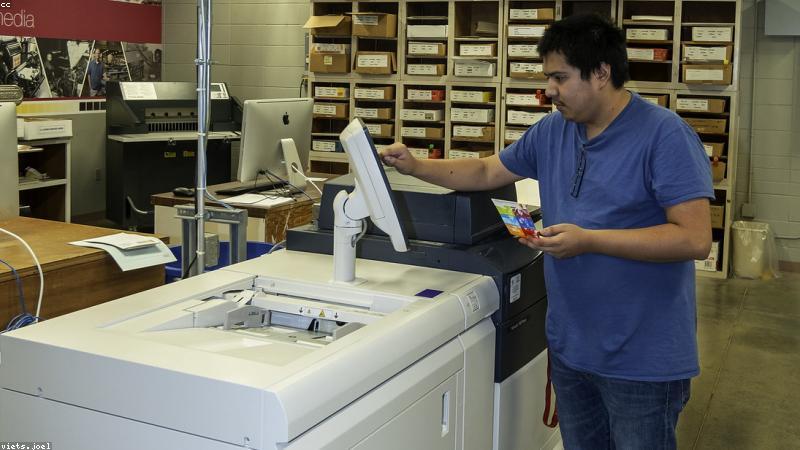 Hộp mực máy in laser và máy in phun