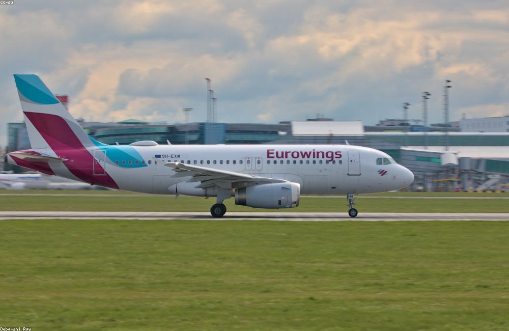 Phom dáng váy cưới nhập khẩu sang trọng