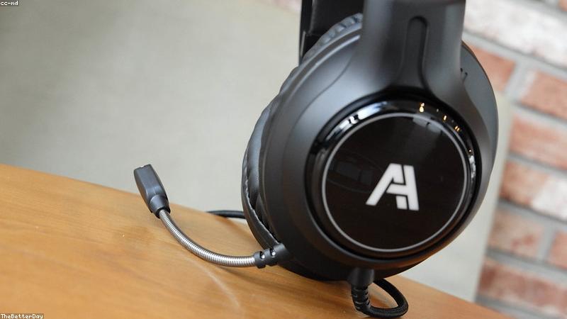 Tai nghe gaming chuyên nghiệp trong thi đấu