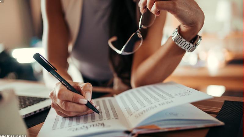 Xu hướng kính mắt thời trang 2024 tại LensKart VN