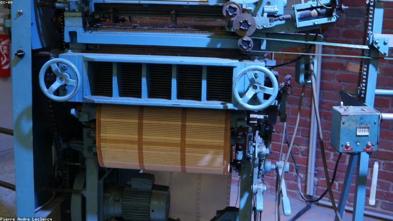 Quy trình dệt thủ công tại Heritage Silk