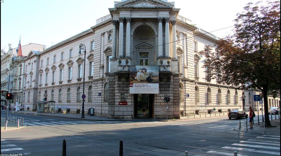 Cách bài trí tranh nghệ thuật chuyên nghiệp