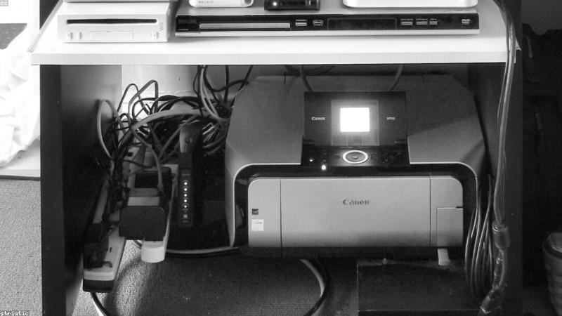 Hub chuyển đổi đa năng cao cấp trên bàn làm việc