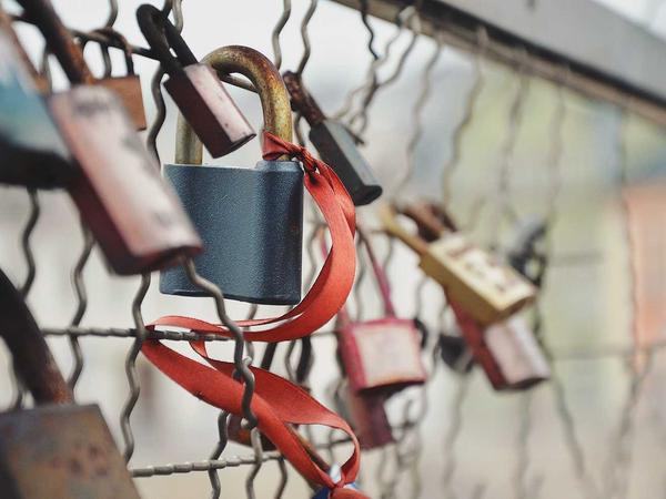 Dữ liệu thời gian thực