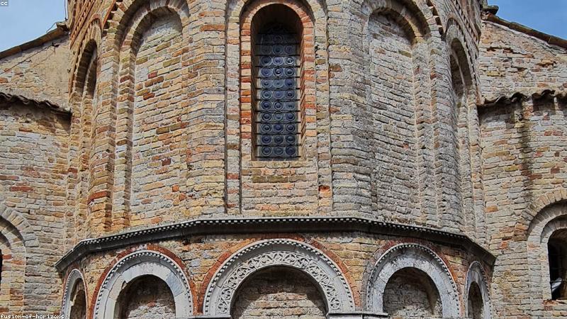 Micro-frontend architecture