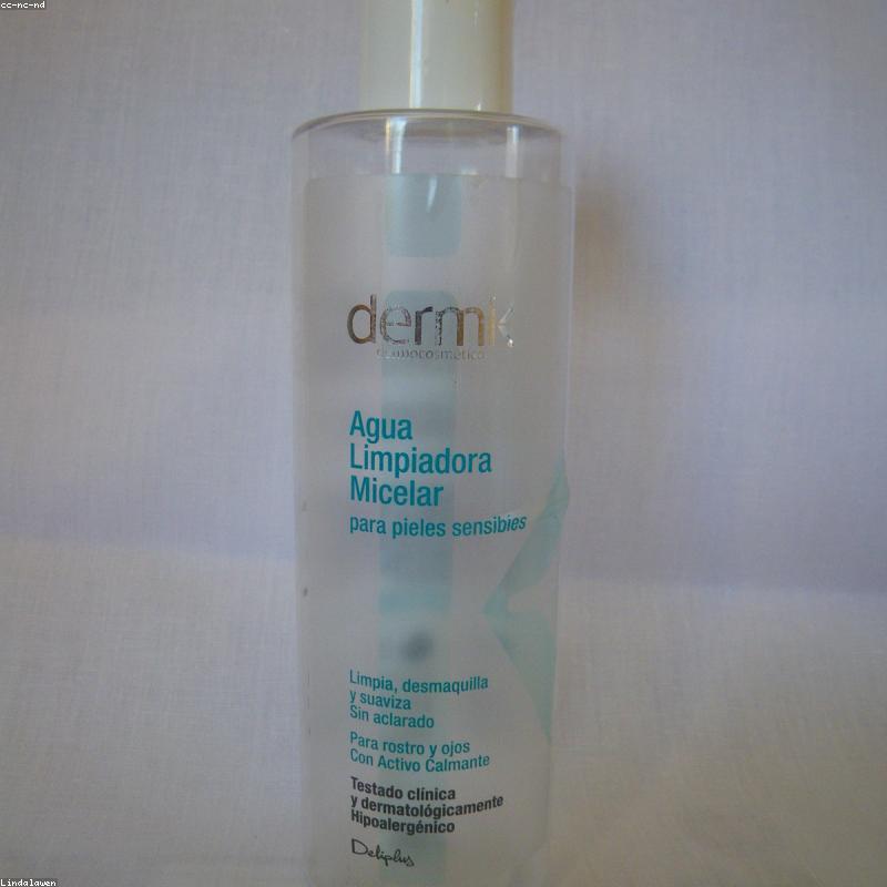 Nước tẩy trang Bioderma Sensibio H2O